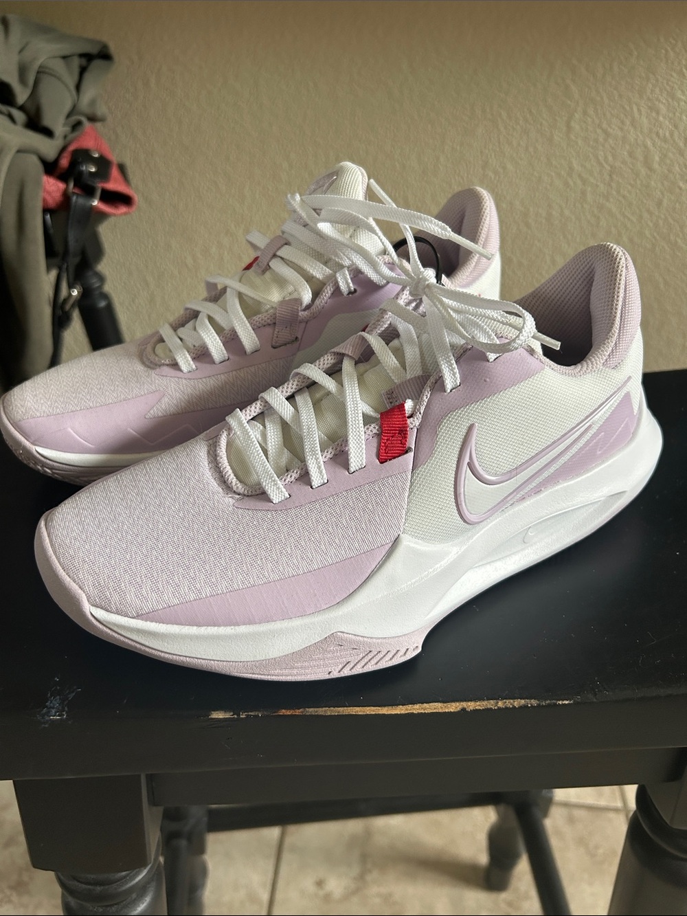 NWT Nike Women's Light Lilac and White Athletic Sneakers 7.5